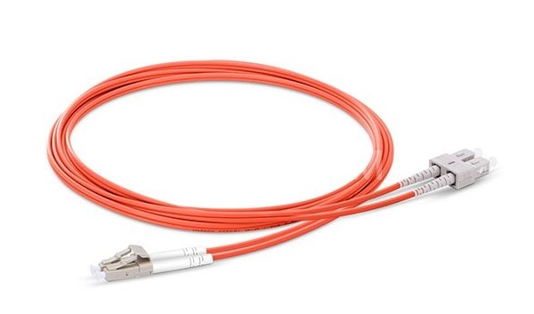 SC/UPC-LC/UPC OM3 Multimode Duplex Fibre Patch Cable VIVANCO VCFCCLDUM3LS5