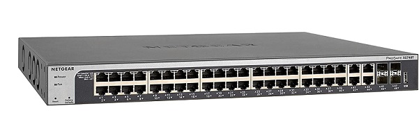 48-Port 10-Gigabit Ethernet Smart Switch NETGEAR XS748T